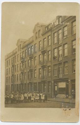 Straat met kinderen