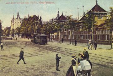 Van Baerlestraat met ijsclub